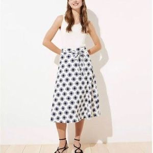 Like New Loft Skirts Loft Linen Blend Sunburst Floral Tie Waist Midi Skirt